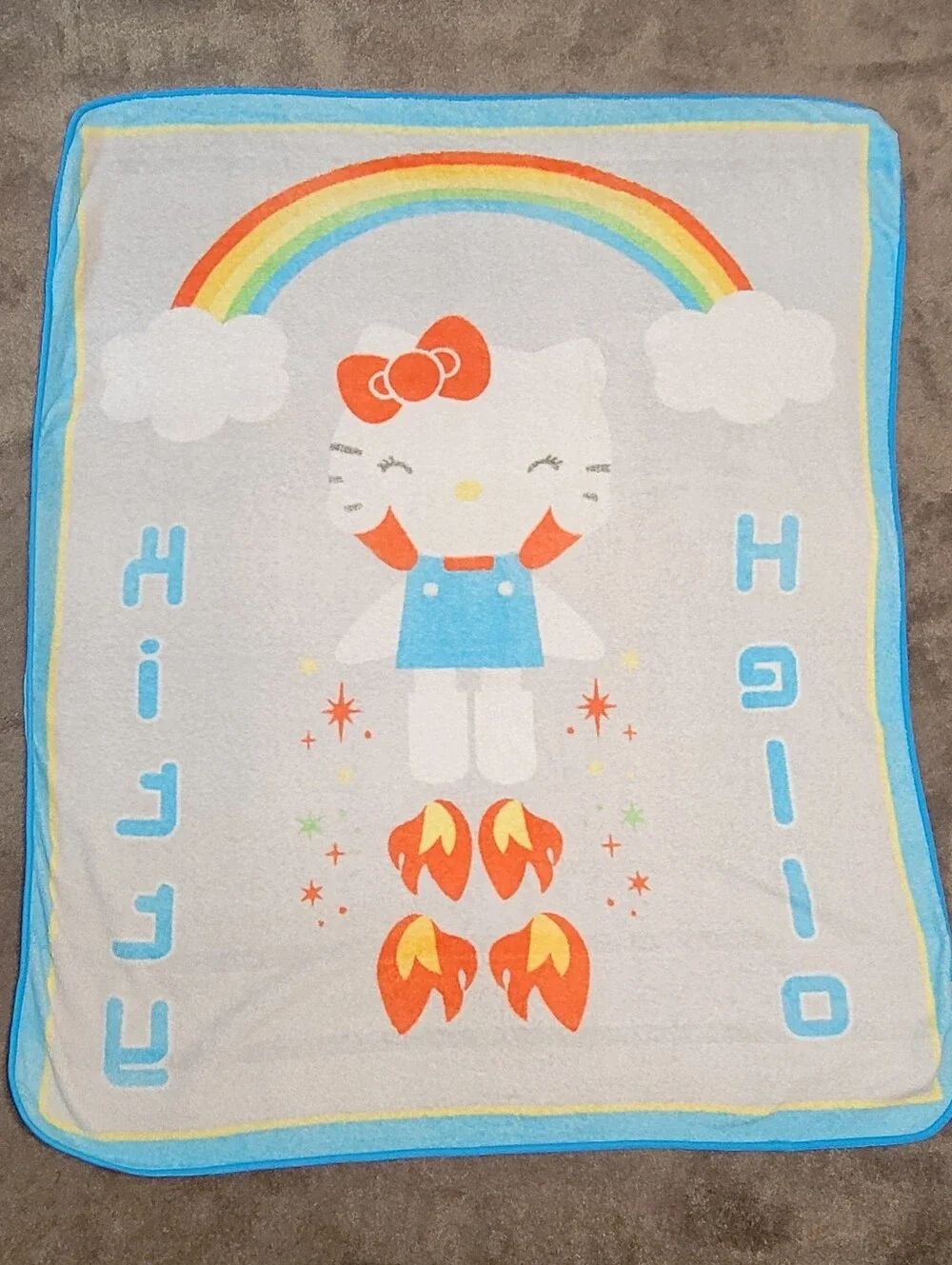 RARE 2007 Hello Kitty Rocket robot Rainbow Fleece Throw Blanket
